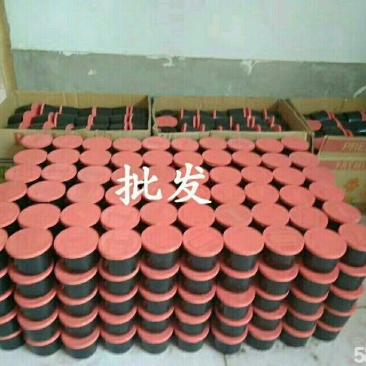 批发盒装蚯蚓，野钓，种苗，鱼食，鱼饵，鸟食，中大号蚯蚓