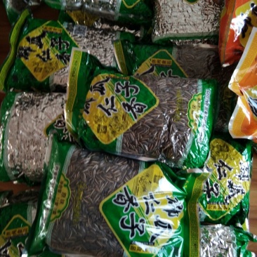 葵花籽包装熟