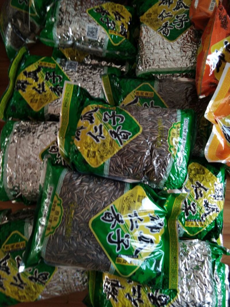 葵花籽包装熟