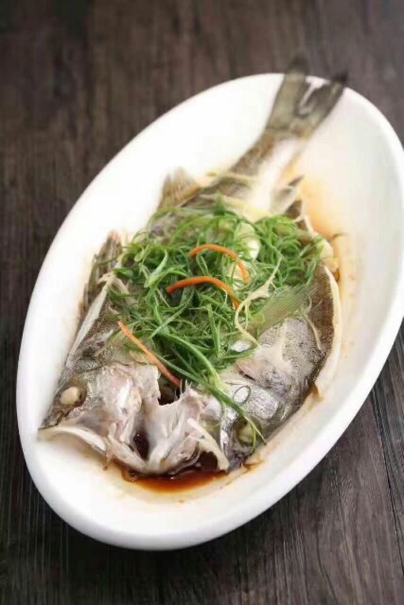 鲈鱼