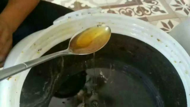 亚麻籽亚麻油（食用油功效自己百度，吃过才知道）