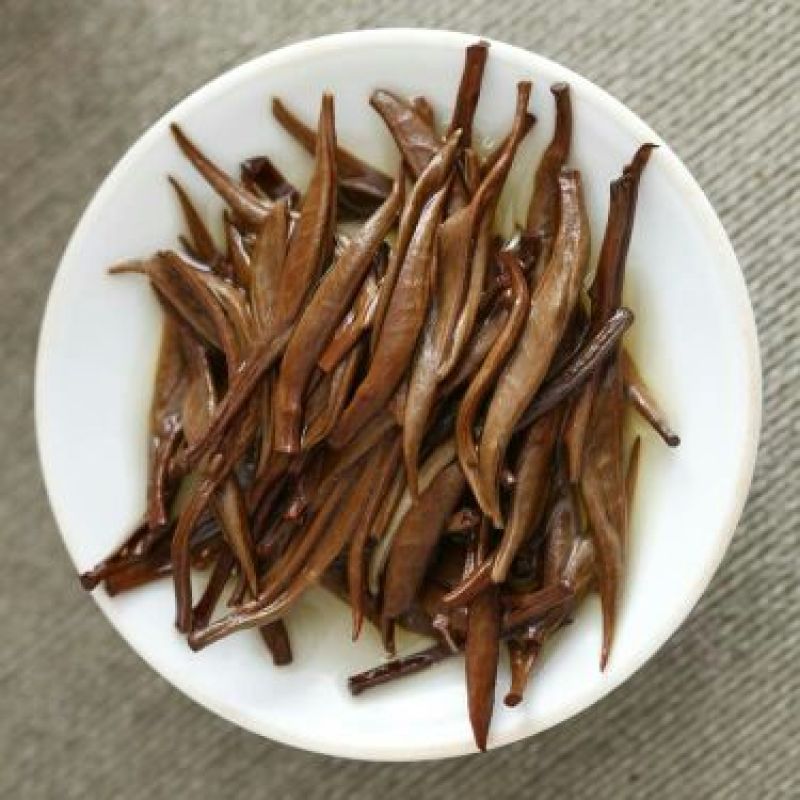 云南凤庆大金针，纯正凤庆原料，自厂自销。