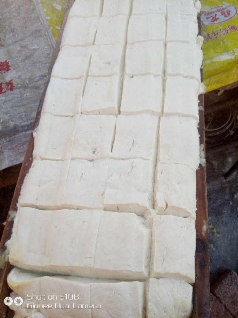 豆腐湿豆腐