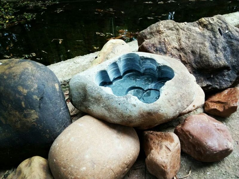 毛石