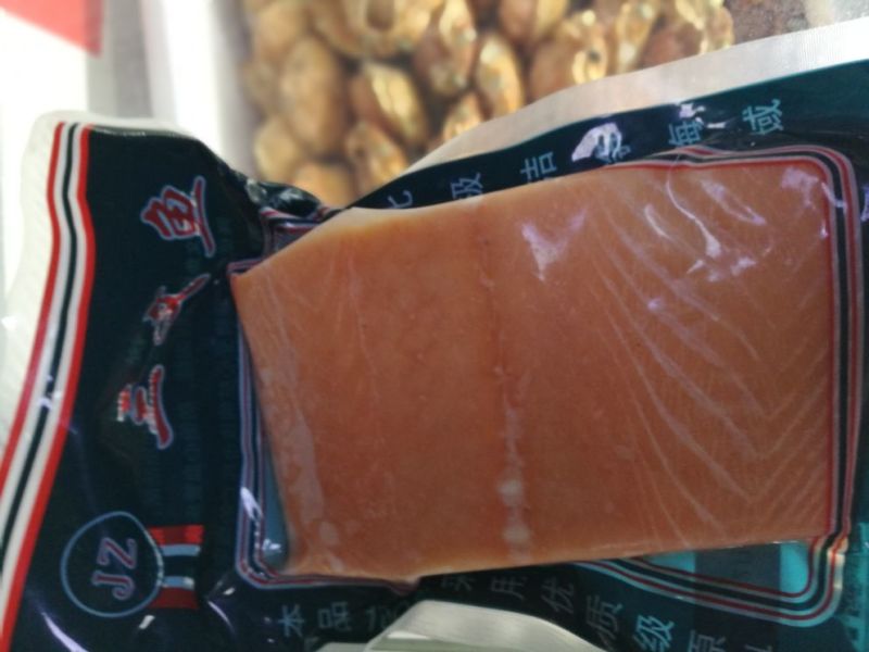 三文鱼食用冻鱼