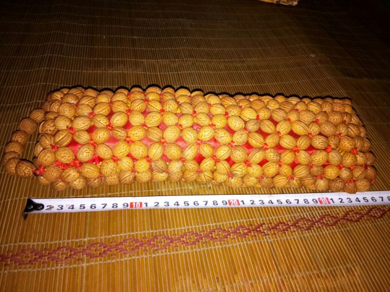 山桃核颈椎枕一对180包邮