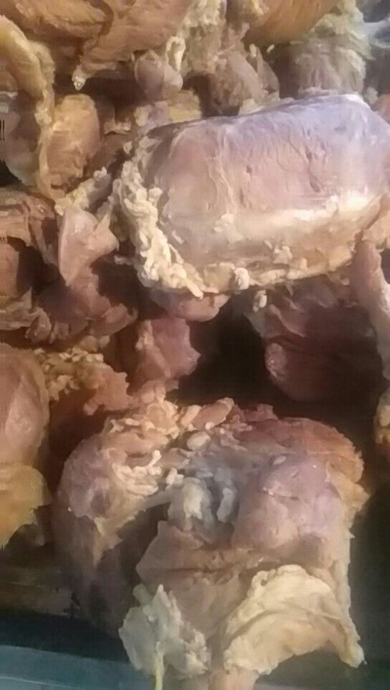 驴肉生熟都有