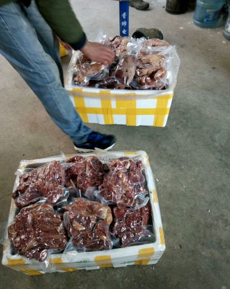五香驴肉生熟驴肉保鲜真空包装