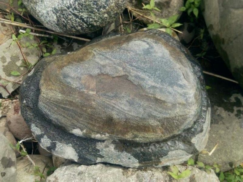 毛石