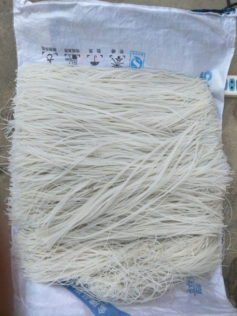 红薯粉条细粉纯手工制作，质量保证，品质很好