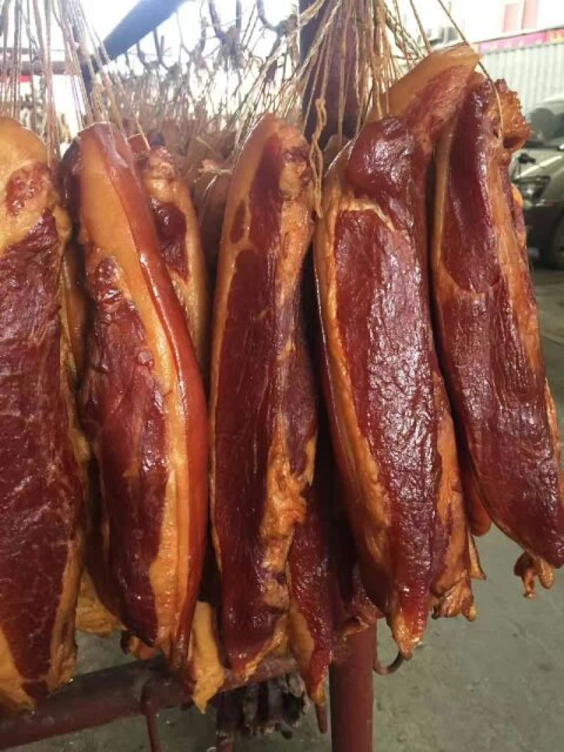 腊肉食用后腿肉加工