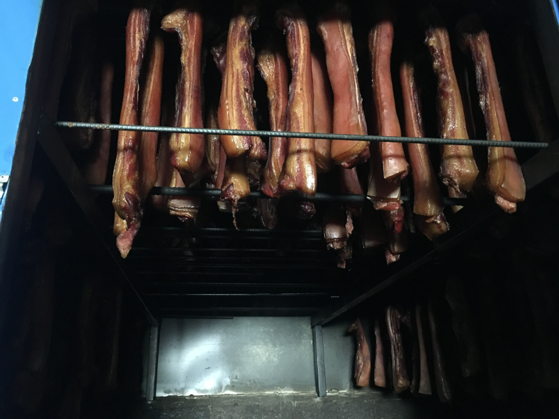 正宗湘西柴火烟熏腊肉