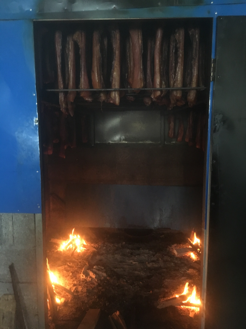 正宗湘西柴火烟熏腊肉