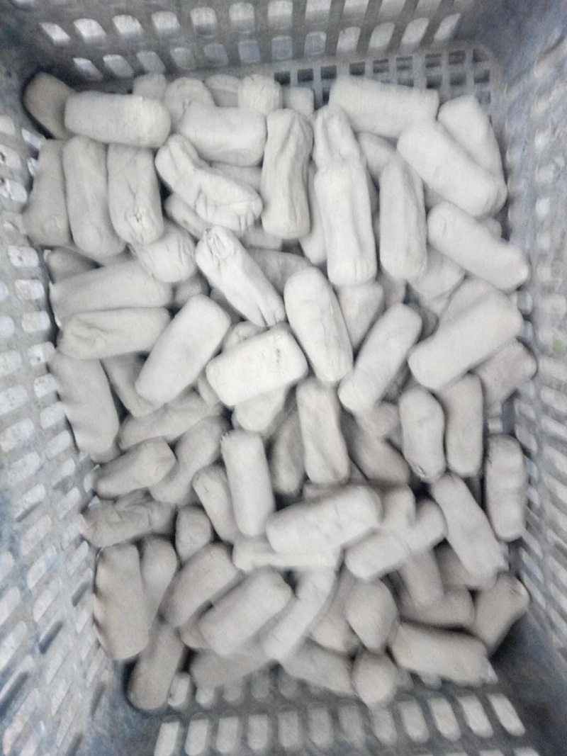 仡佬特产灰豆腐果
