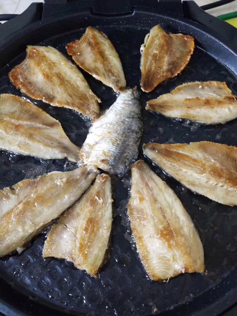 卤腌鲫鱼干