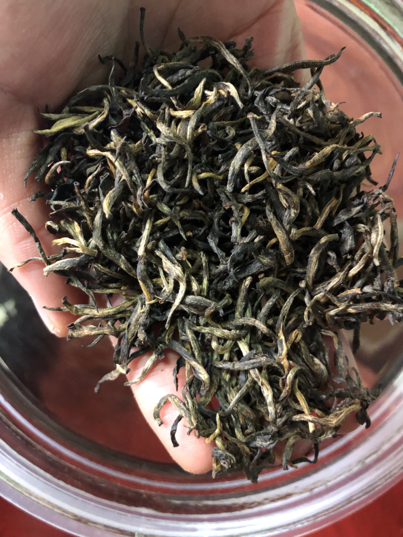 手工花香野茶金骏眉