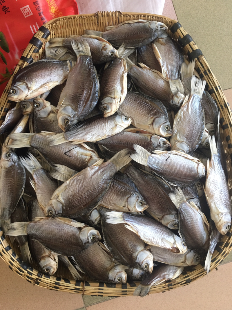 洪湖风干鲫鱼50斤起售