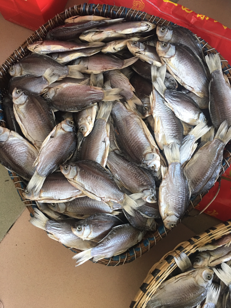 洪湖风干鲫鱼50斤起售