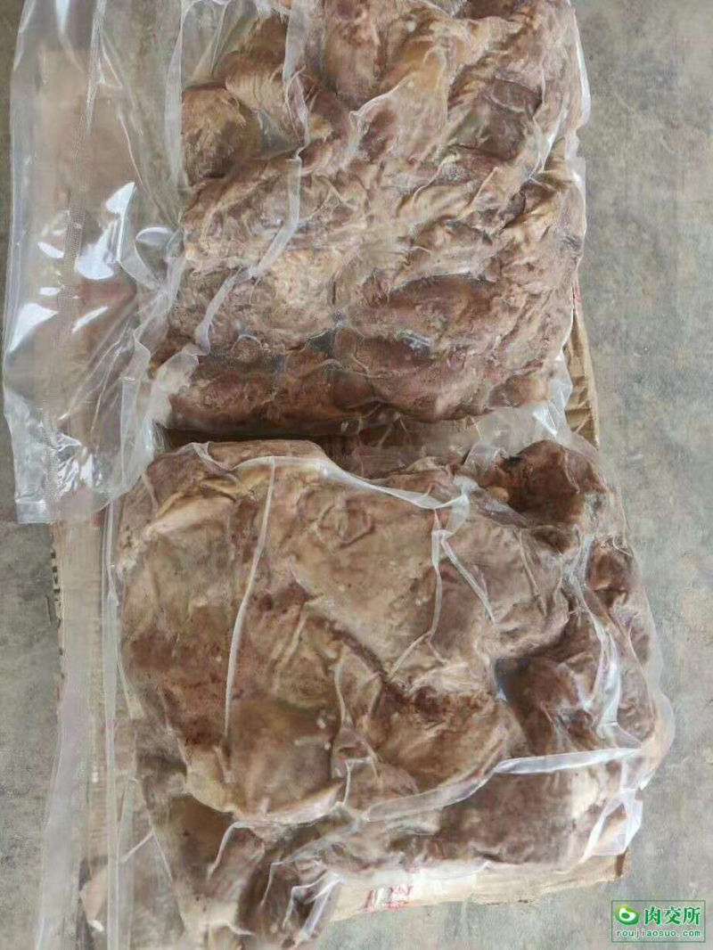 内蒙进口8分熟羊肉一柜25吨起订，价格优惠，欢迎来电。