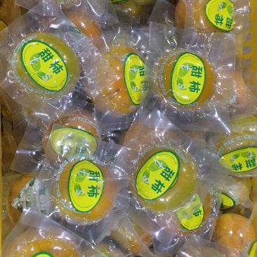 广西恭城脆柿子精品果独立包装个大脆甜产地大量供应脆柿