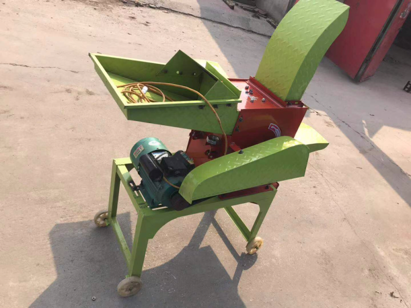 680新型铡草粉碎揉丝机