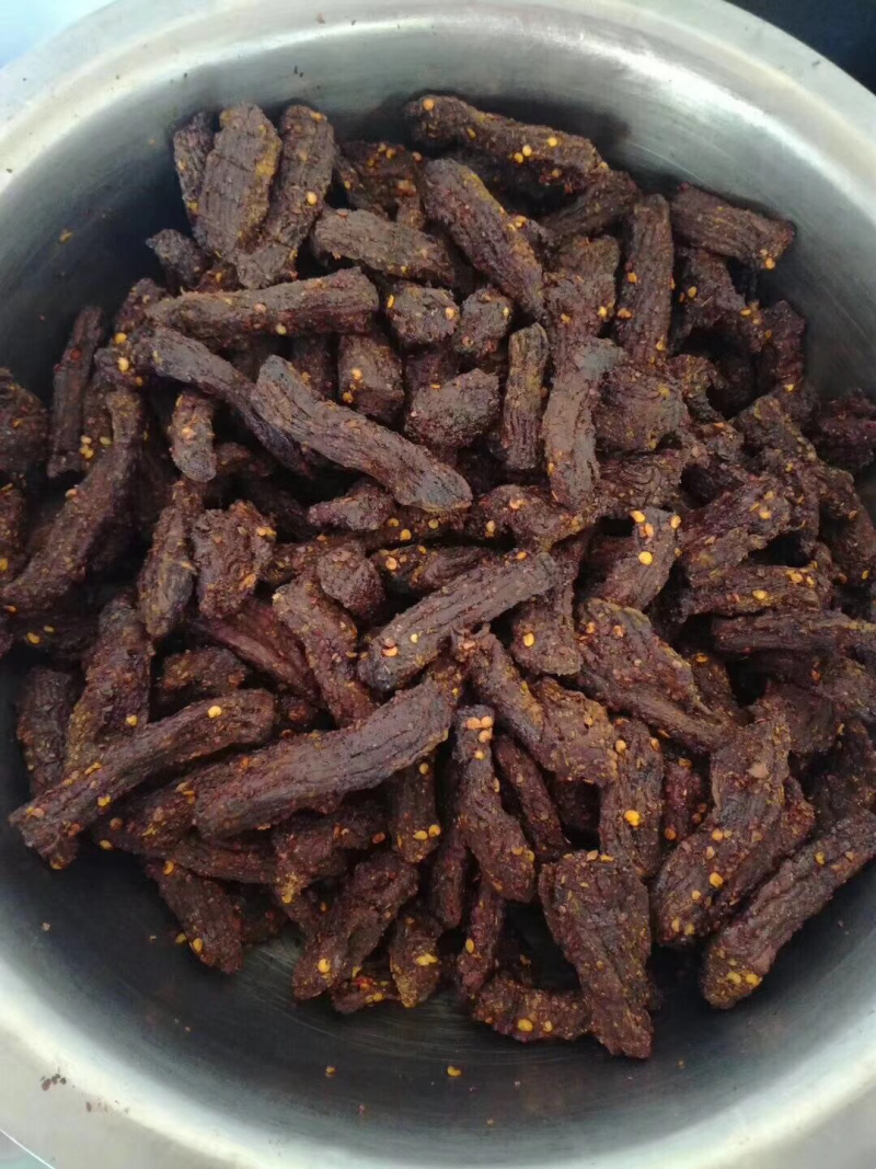 磨黑牛肉干巴，100克/袋