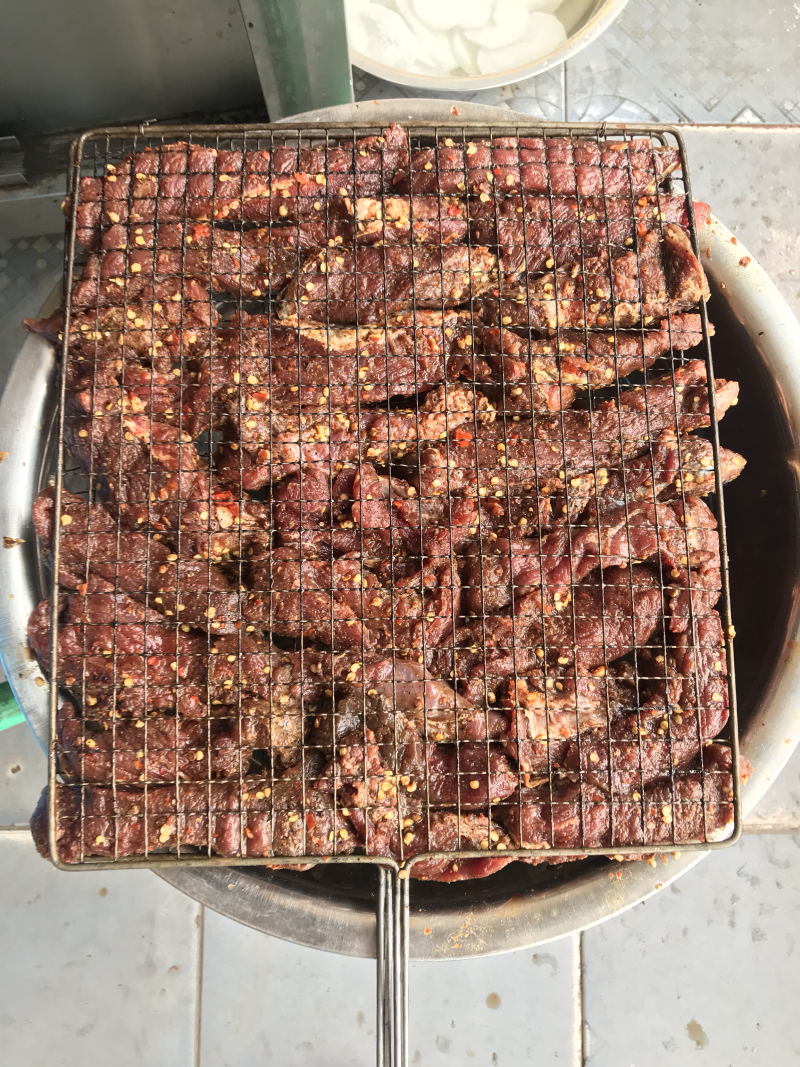 磨黑牛肉干巴，100克/袋