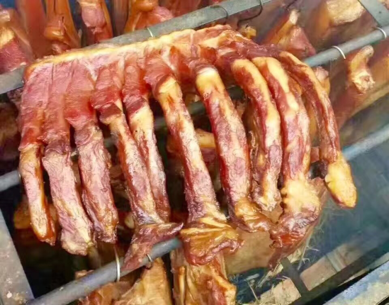畅销品牌“网红王大爷牌”香肠腊肉