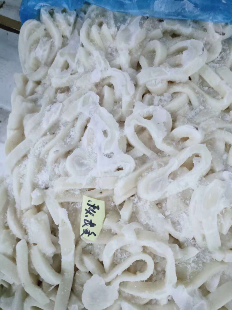 鱿鱼残圈残条