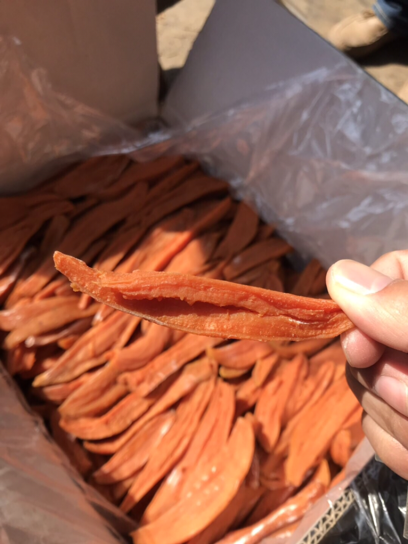 天然烘干地瓜干红薯干西瓜红红心薯干
