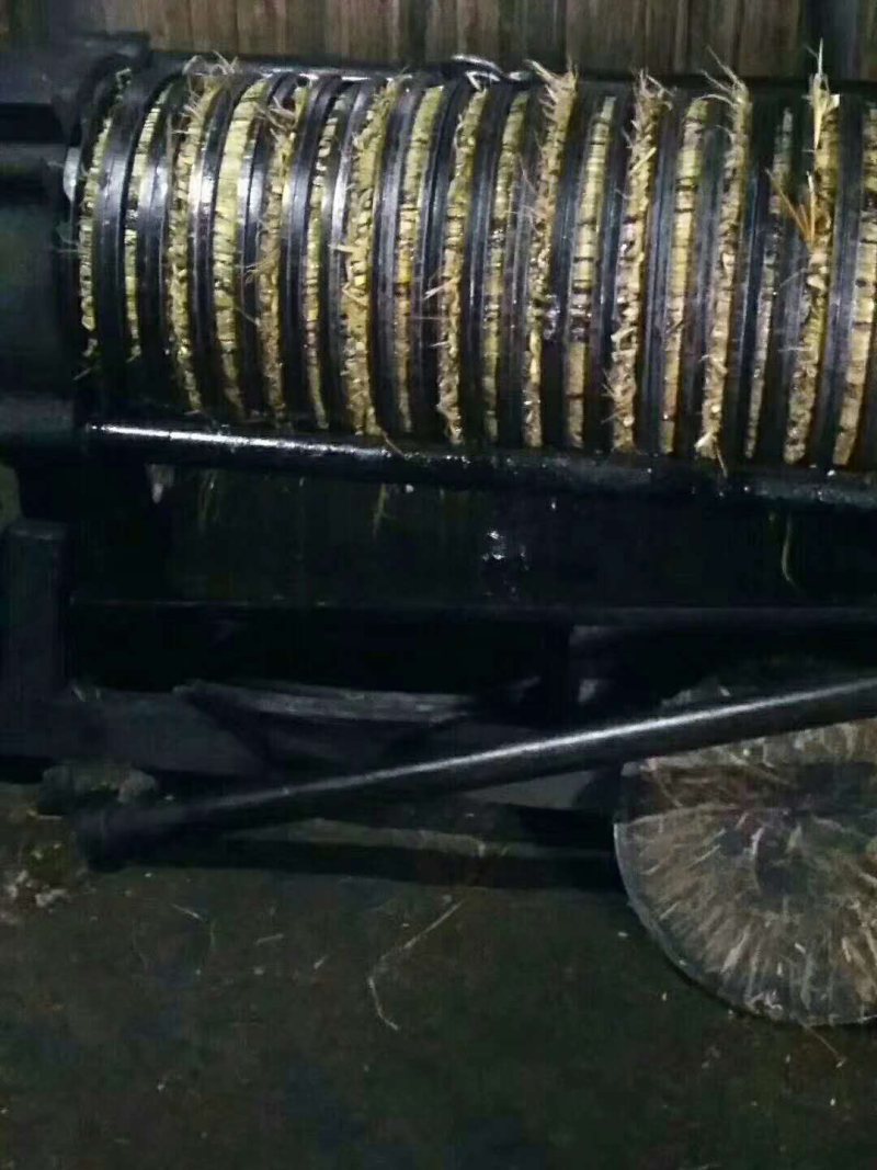 茶油。茶籽