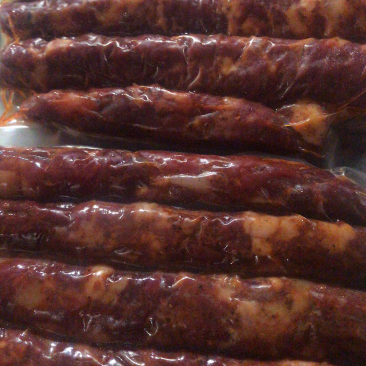 大量出售香肠，腊肉