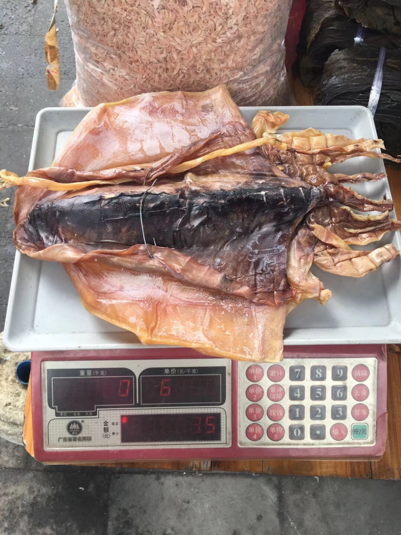 海南深海大墨鱼干