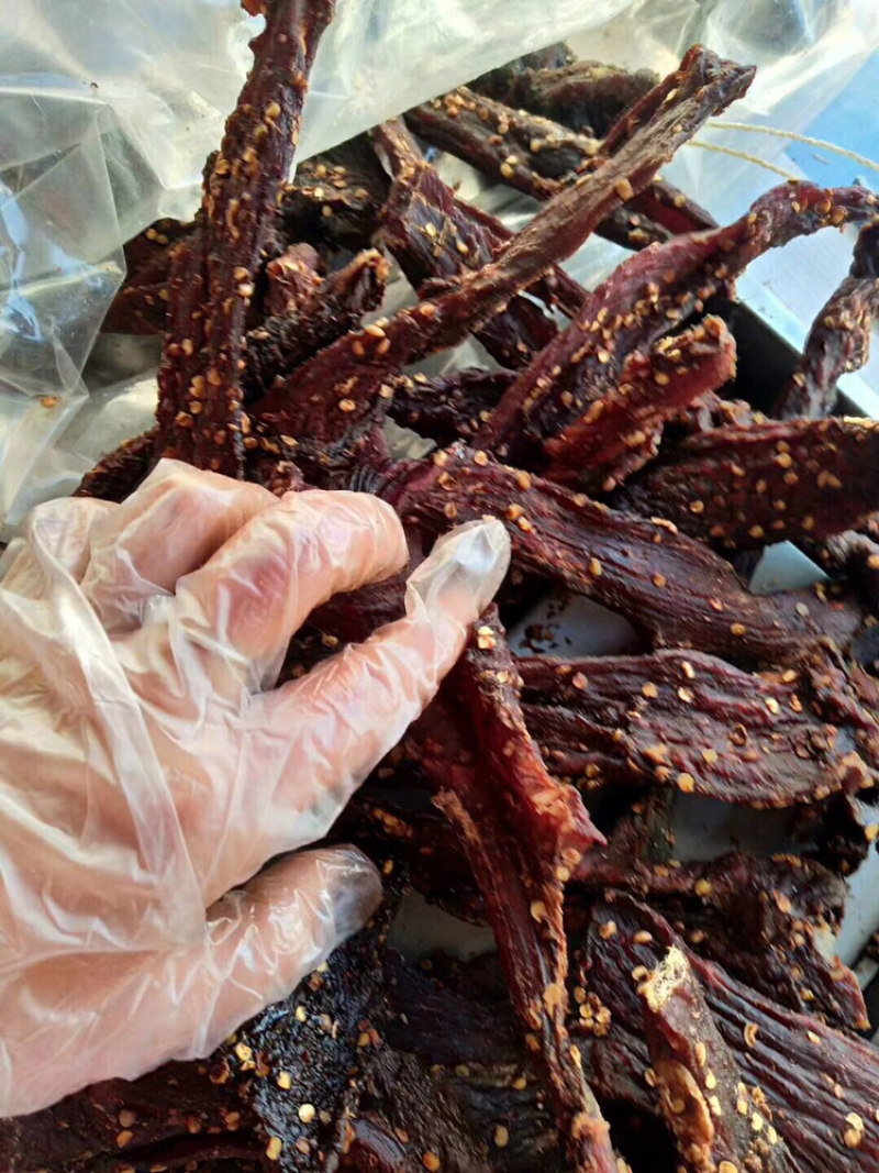 阿坝州高原生态手撕牛肉干！高山牦牛肉！吃虫草长大的