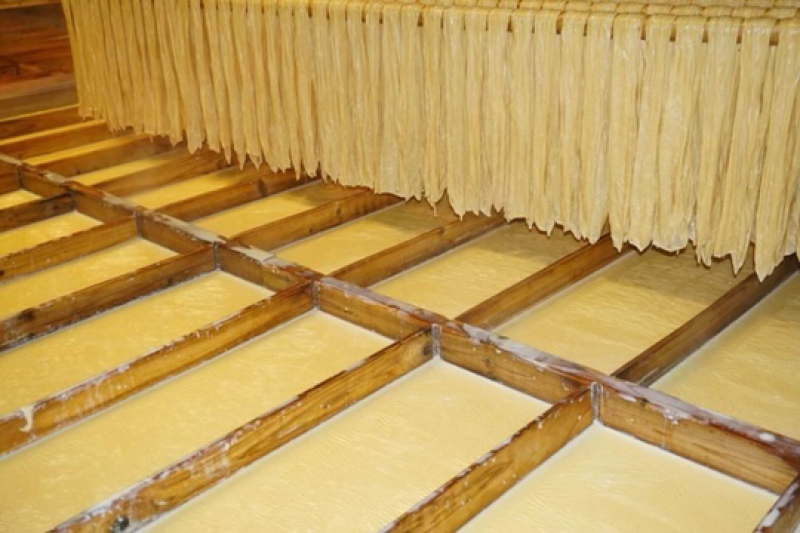 手工零添加农家腐竹