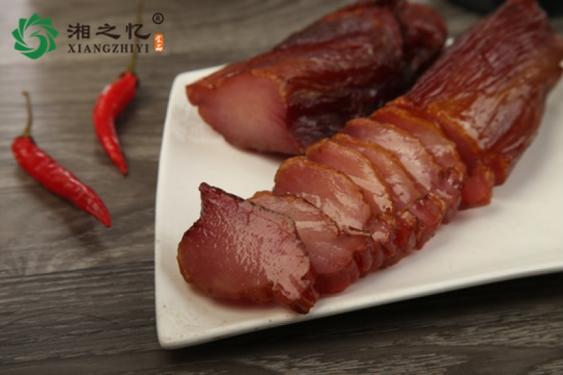熏腊肉腊瘦肉烟熏肉条烟熏腊肉，瘦肉，腊猪肉