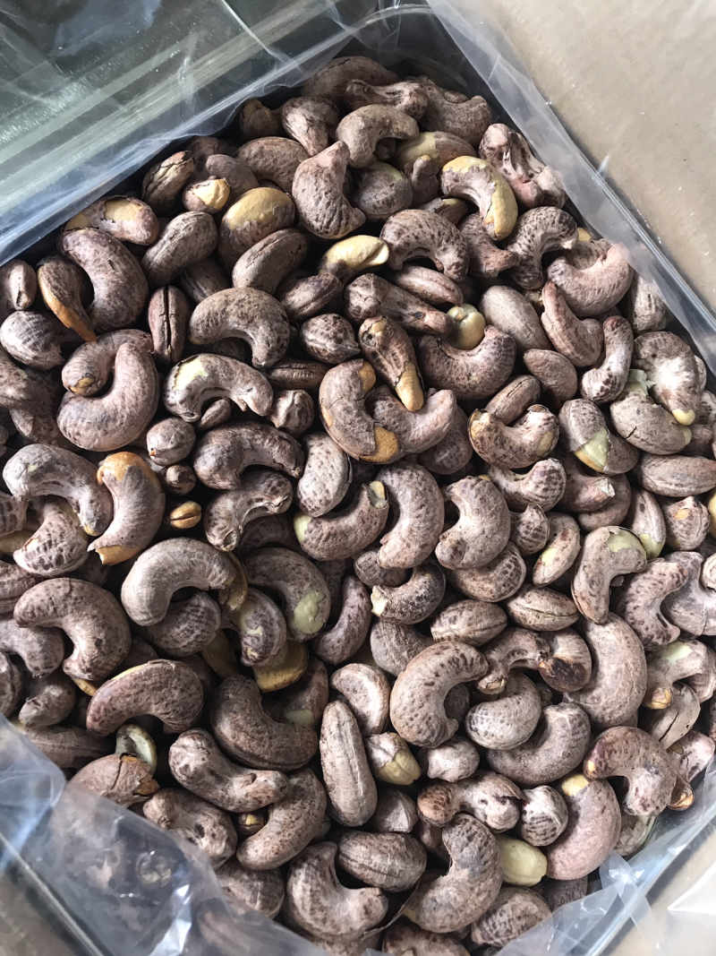腰果盐焗带衣腰果240320
