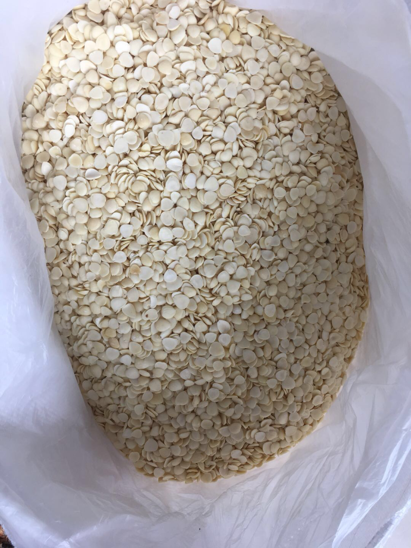 脱苦杏仁光中杏仁