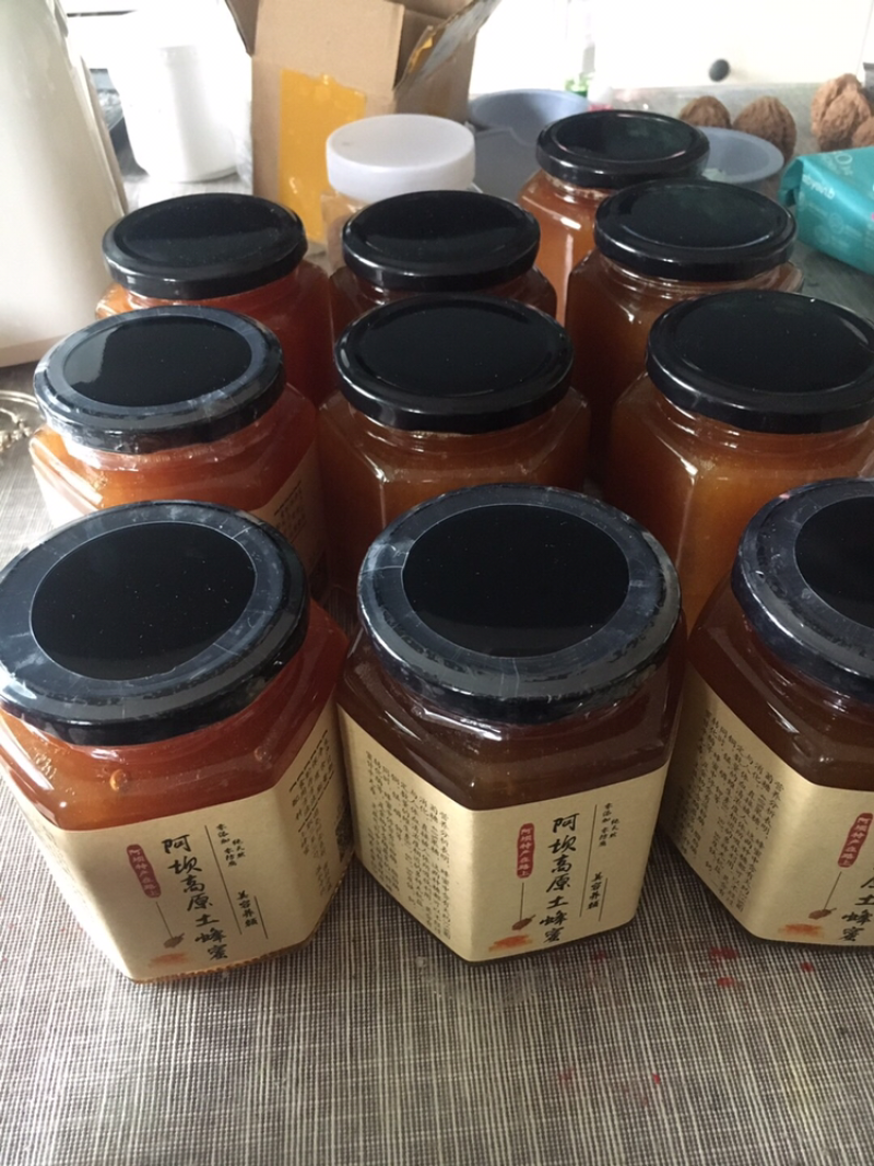 土蜂蜜纯正阿坝高原百花药材花蜜