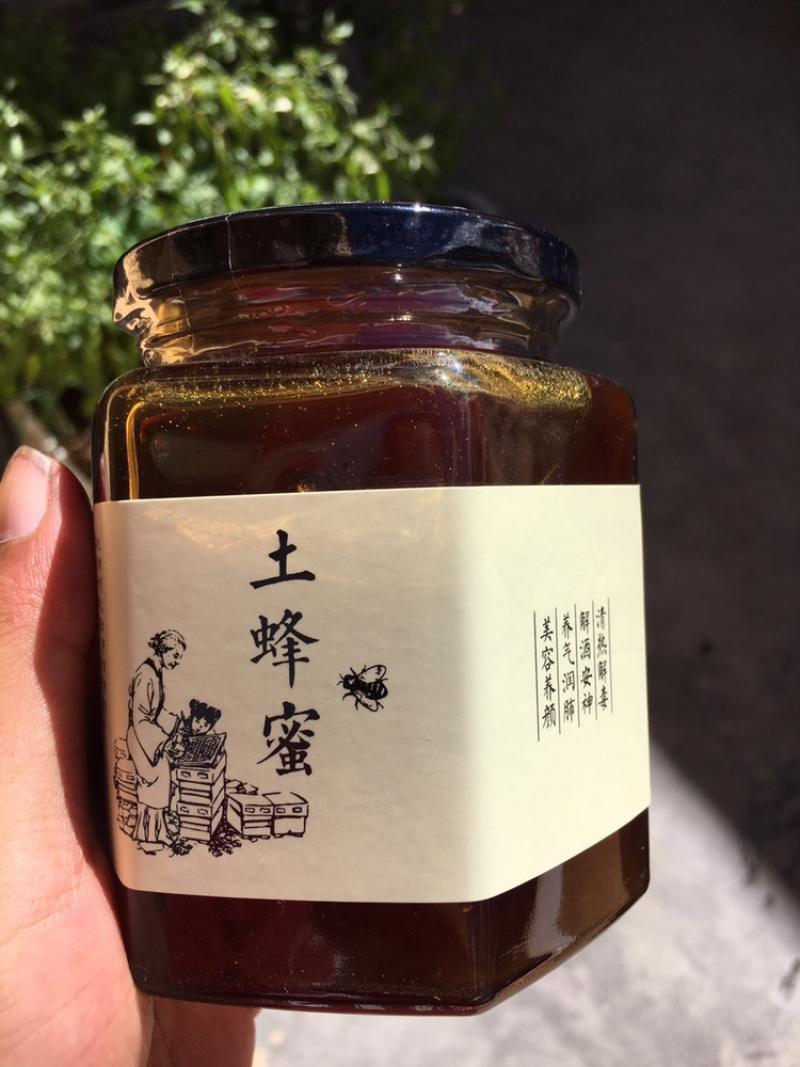 土蜂蜜纯正阿坝高原百花药材花蜜