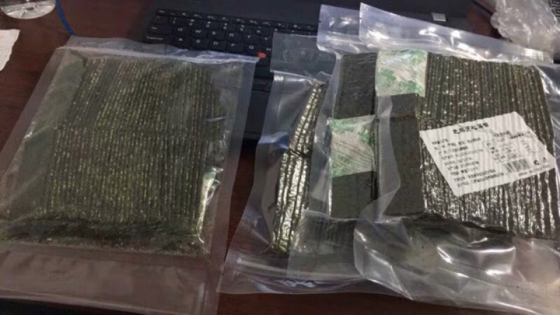 夹心海苔脆125克