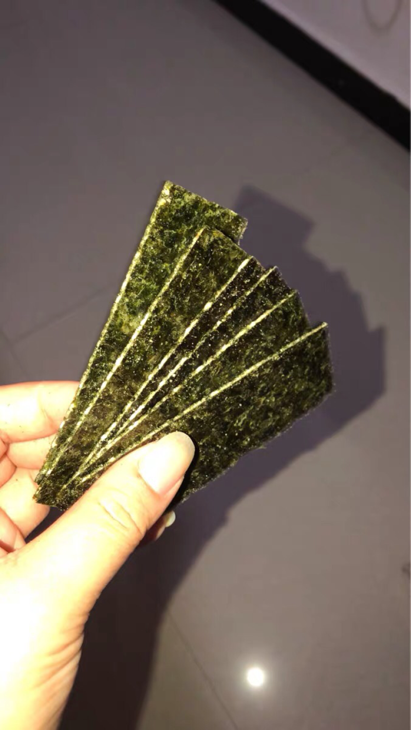 夹心海苔脆125克