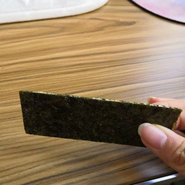 夹心海苔脆125克
