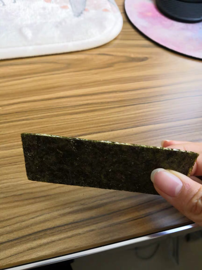 夹心海苔脆125克