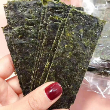 海苔切片芝麻夹心海苔