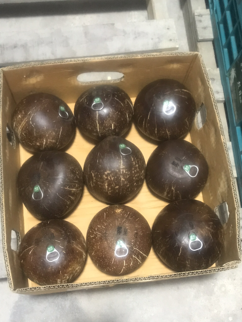 易拉环椰子