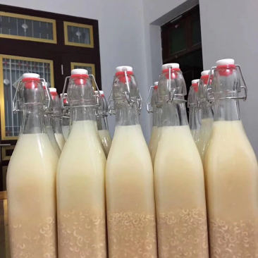 蜂王浆虫酒