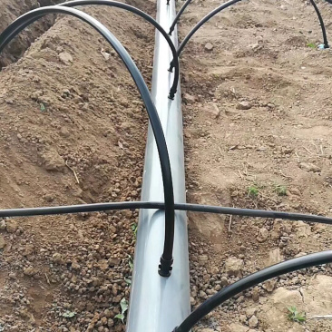 贴片滴灌带质优价廉厂家直销