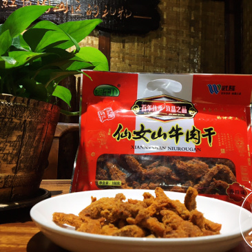 桨牛儿仙女山牛肉干168克香辣