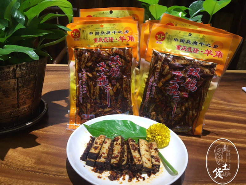 羊角双鸽豆干160克（麻辣味）